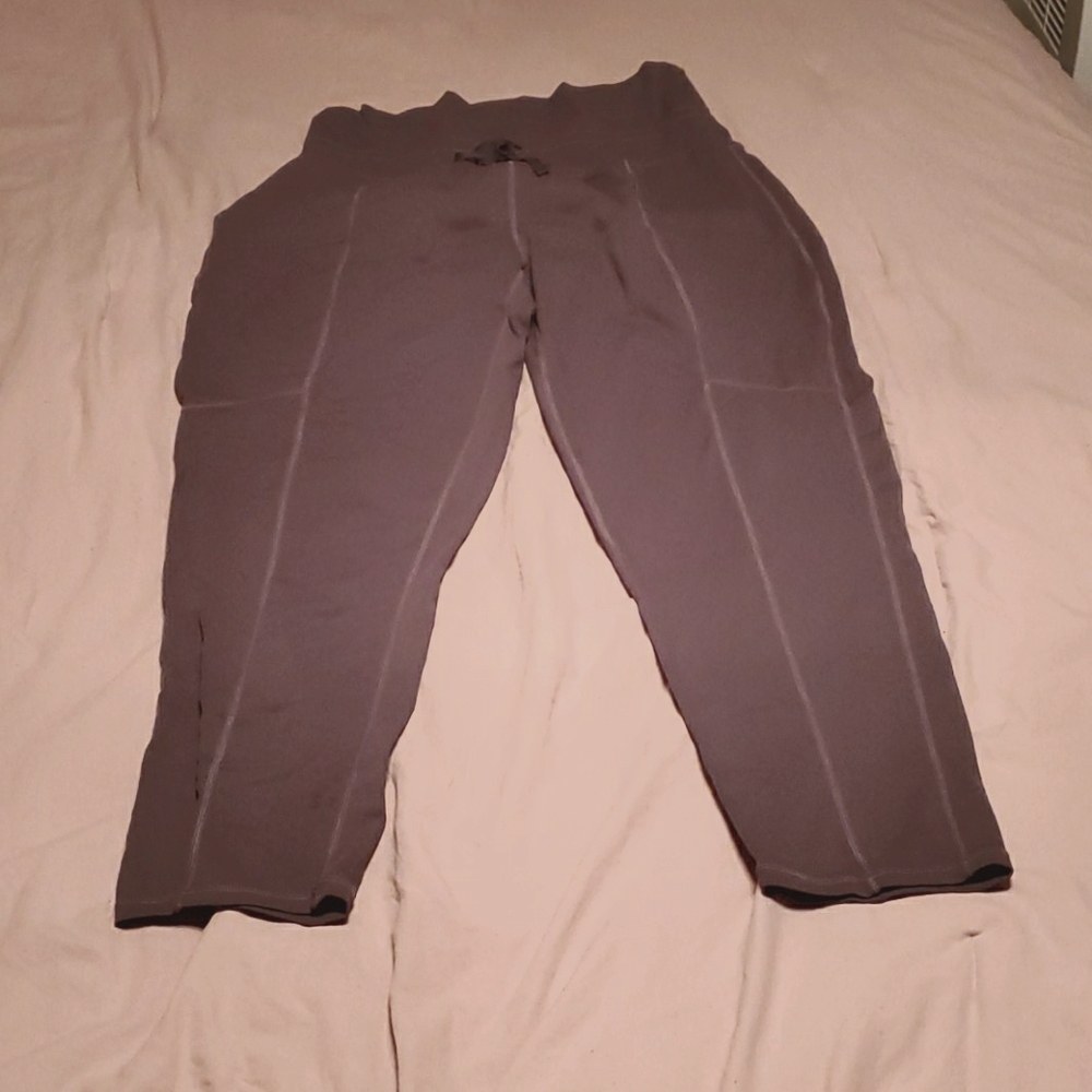 Fabletics joggers